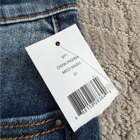 DRIFTWOOD Blue Jeans with Geometric Embroidery - Picture 7 of 8